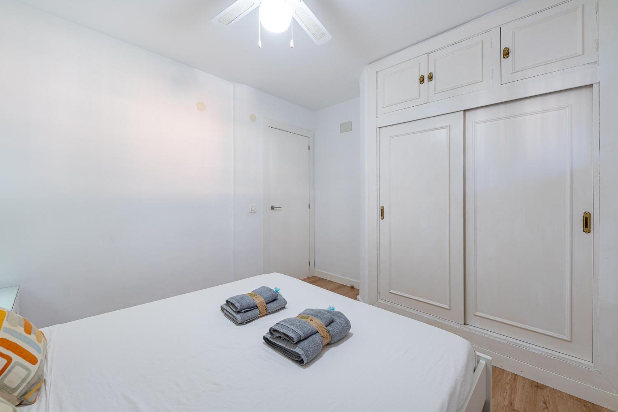 797 Holiday Rentals - Moderno Piso En Primera Linea De Playa توريمولينوس المظهر الخارجي الصورة